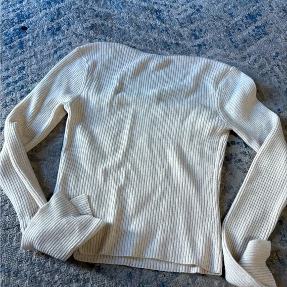 Reformation Glenna Cashmere Sweater Gossamer Size L NWT - Picture 3 of 7